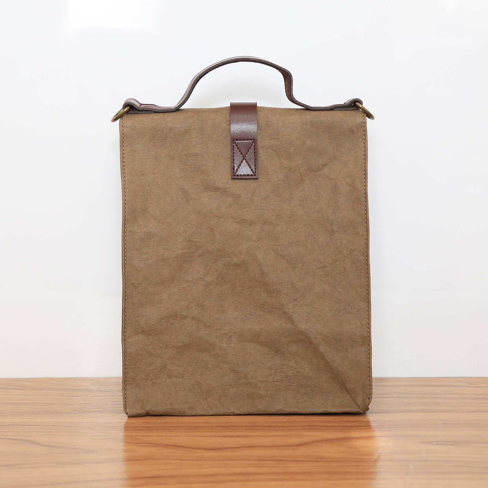 Paper Leather Retro Messenger Lunch Bag