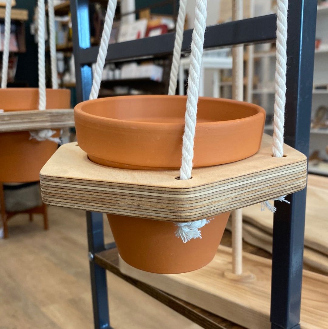 Hex Plant Hanger with Clay Pot